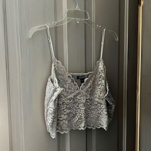 Express Crop-top